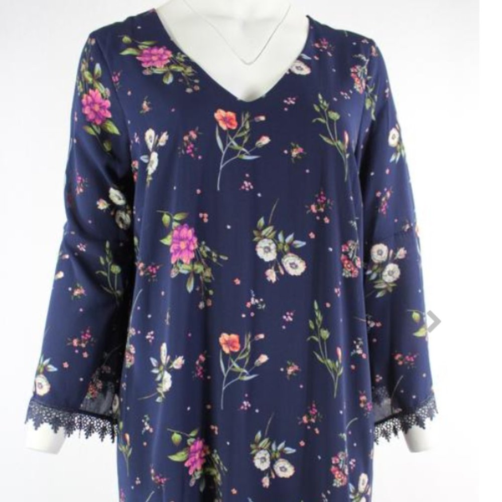NWT! Boho Navy Floral Dress